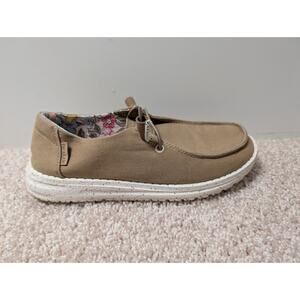 HEY DUDE Wendy CORDWOOD; women’s size 7, TAN